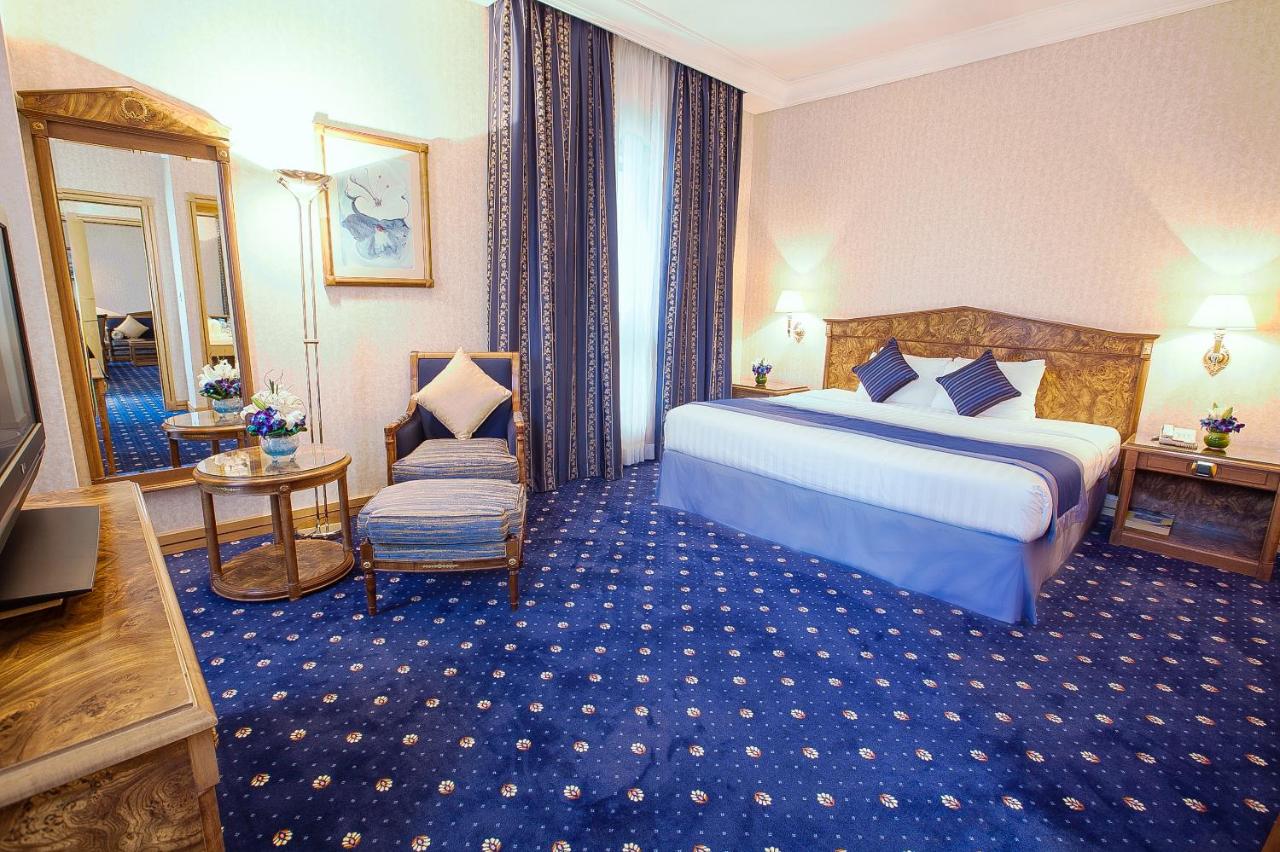 FINAL DO ANO - CAPITOL HOTEL DUBAI