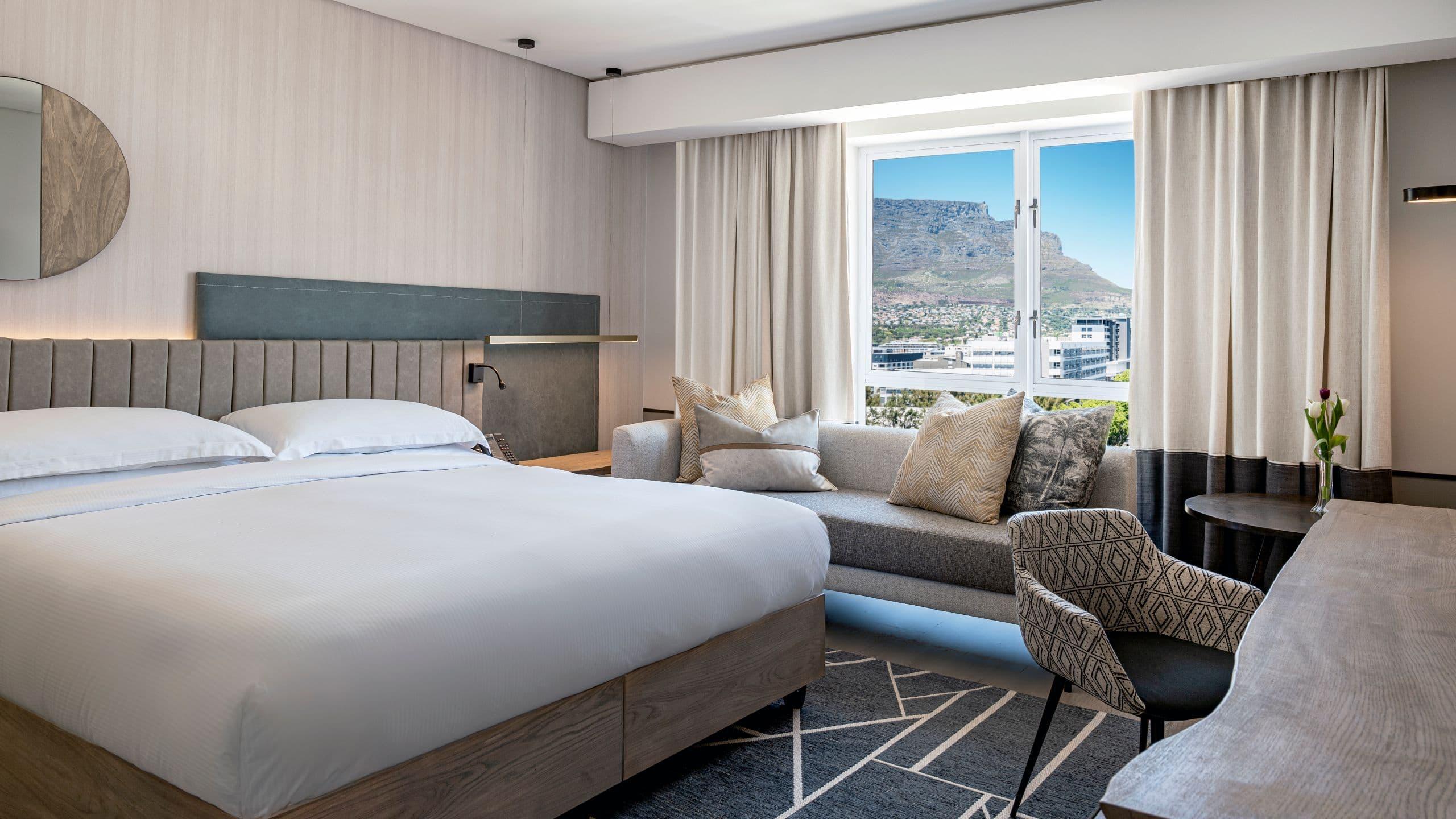 MAXWELL - HYATT REGENCY CAPE TOWN