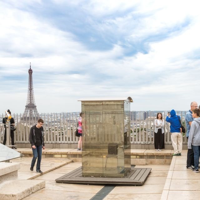 PARIS Á 2