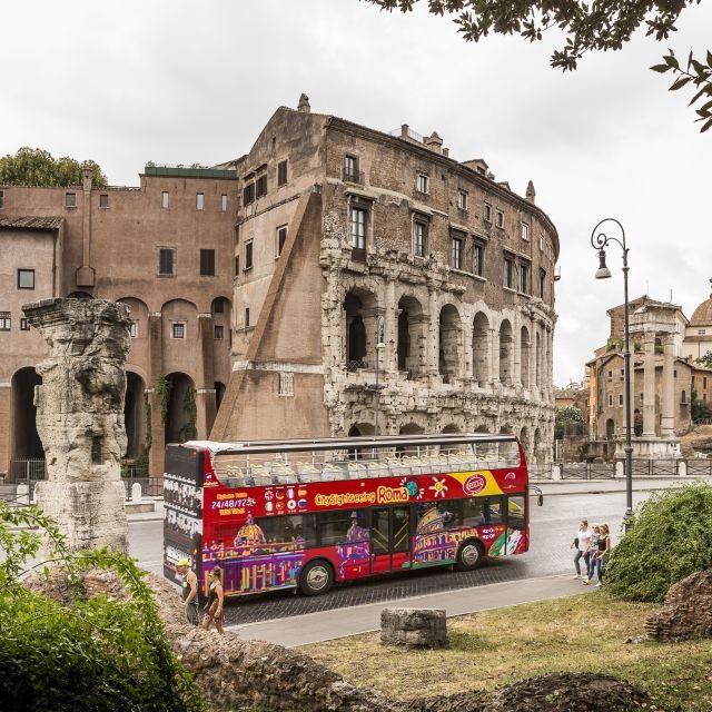Roma: Bilhete de Ônibus Hop-On Hop-Off com Guia de Áudio