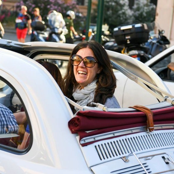 Roma: Excursão de 90 minutos em comboio em vintage Fiat 500