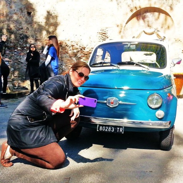 Roma: Excursão de 90 minutos em comboio em vintage Fiat 500