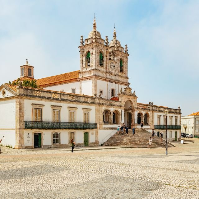 Lisboa: Excursão em Grupo Fátima, Óbidos, Batalha, Nazaré