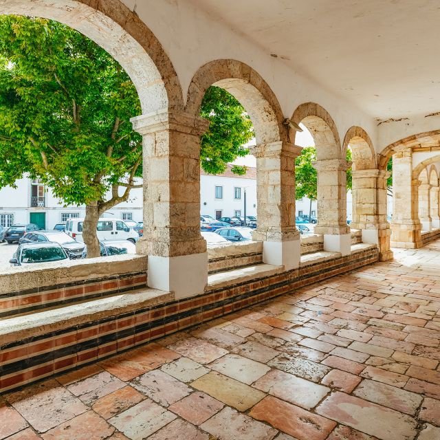 Lisboa: Excursão em Grupo Fátima, Óbidos, Batalha, Nazaré