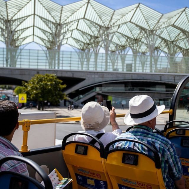 Lisboa: Ônibus Hop-On Hop-Off 2 Linhas