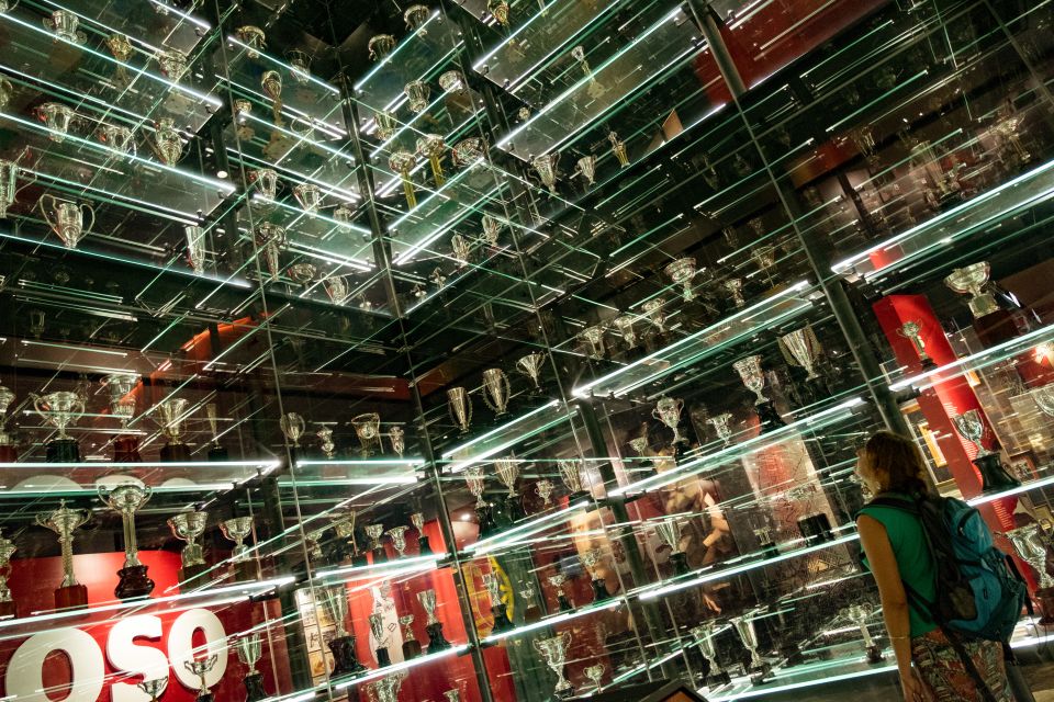Lisboa: Tour Estádio da Luz e Ingresso Museu Benfica