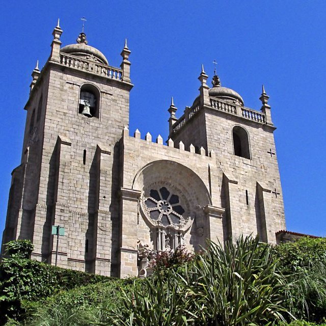 Lisboa: City Tour do Porto e Degustação de Vinhos