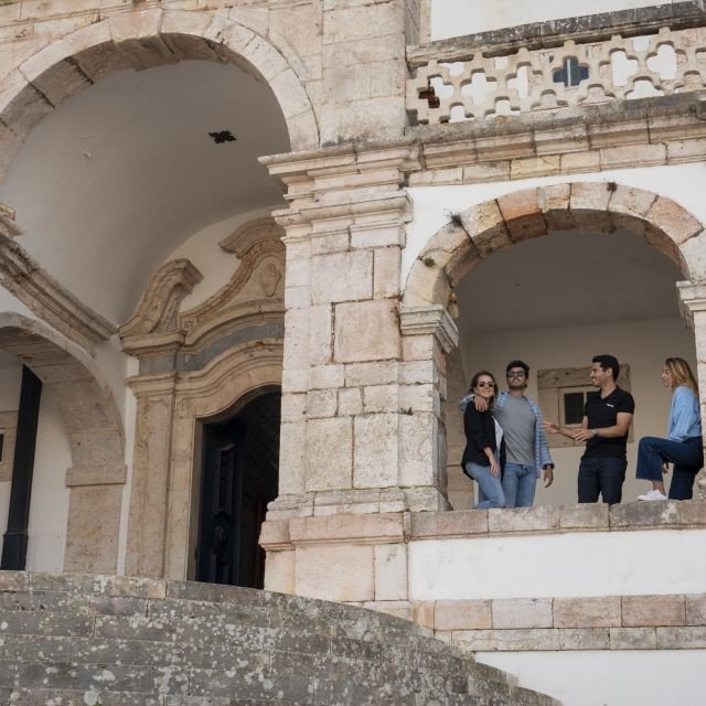 De Lisboa: Viagem de um dia ao Porto, Óbidos e Nazaré