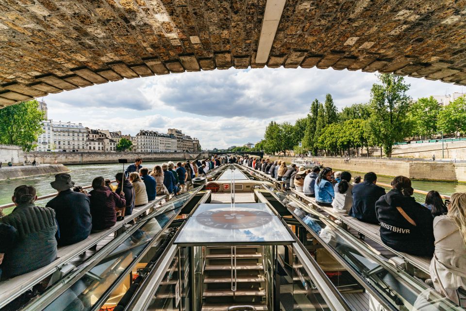 Paris: Passeio de 1 Hora no Rio Sena