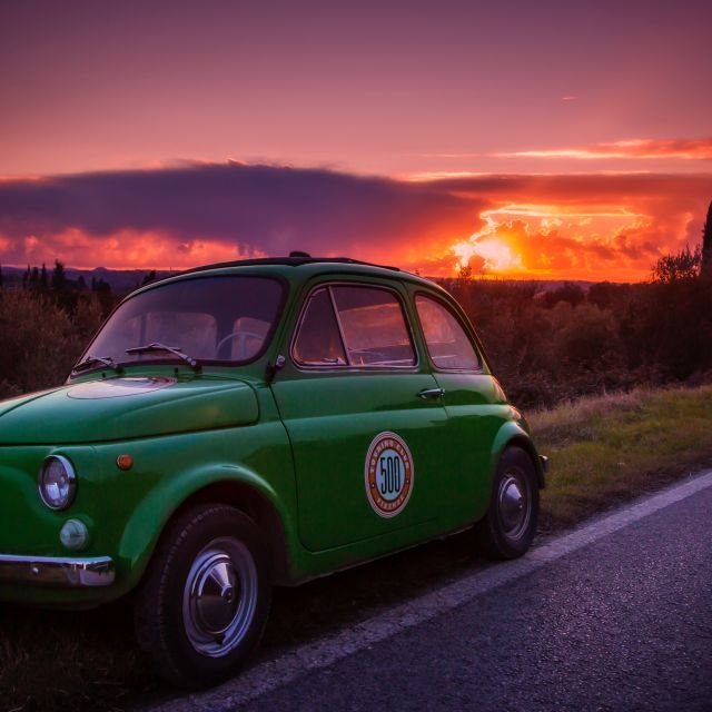 Florença: Degustação de Vinhos c/ Almoço e Fiat 500 Retrô
