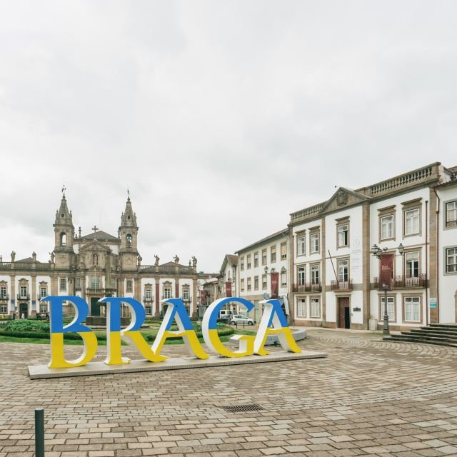 Do Porto: Viagem de dia inteiro a Braga e Guimarães
