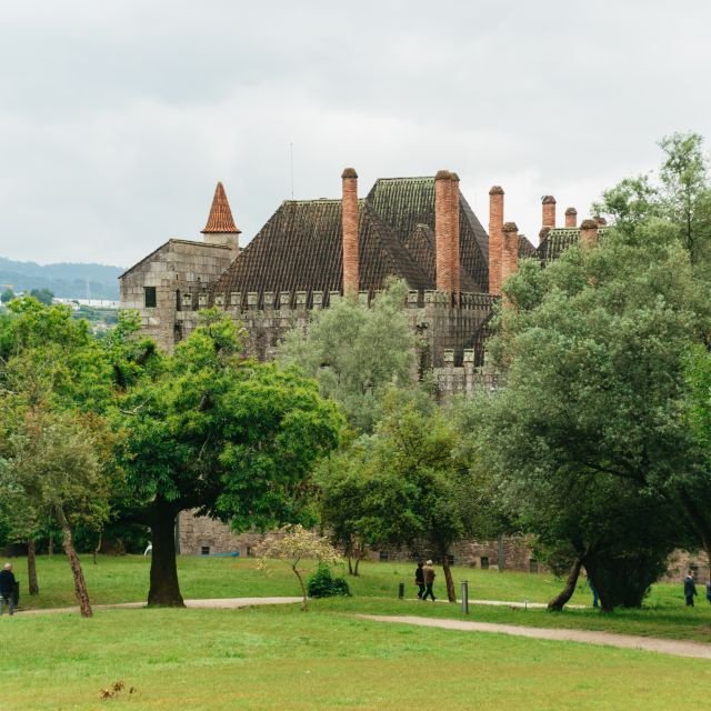 Do Porto: Viagem de dia inteiro a Braga e Guimarães