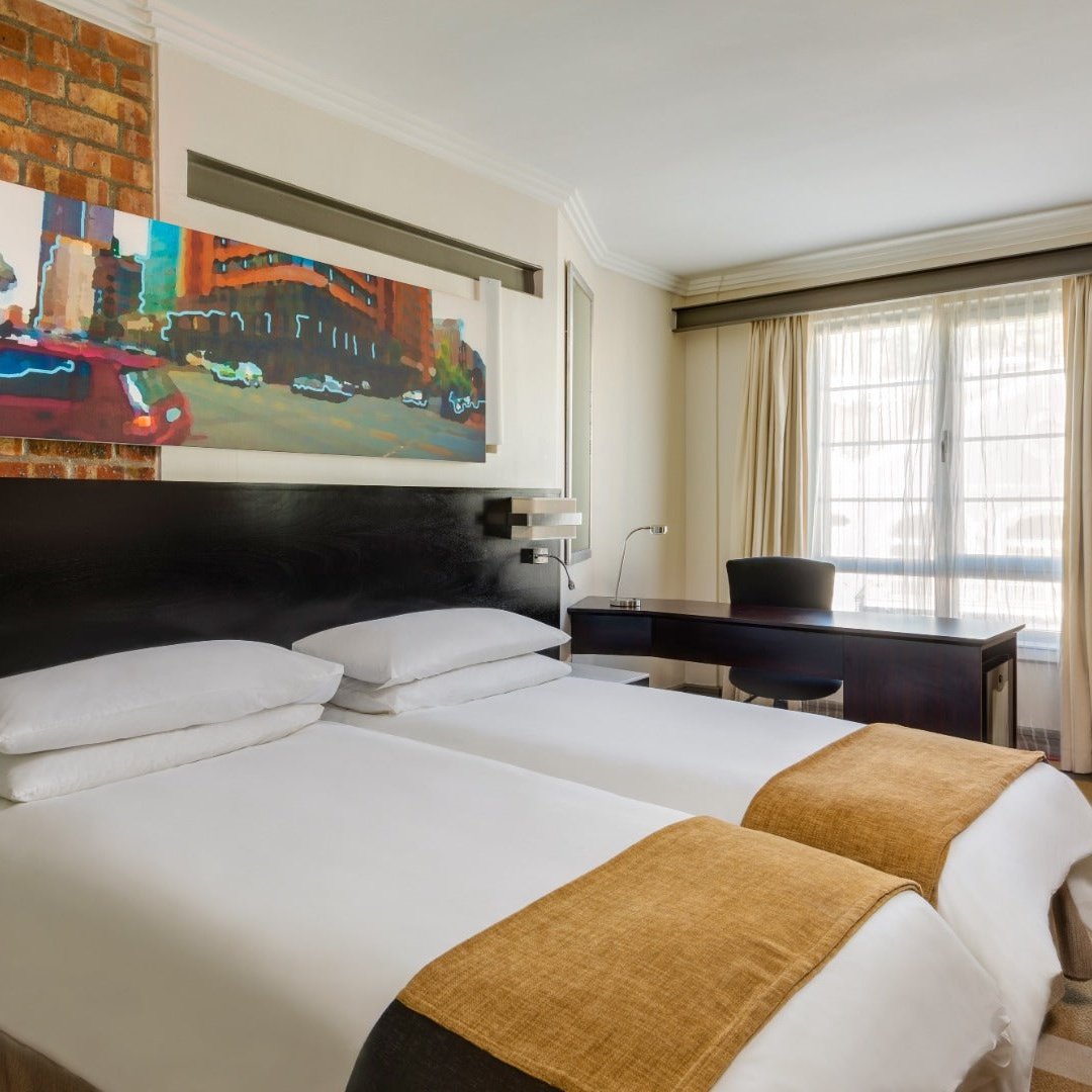 FINAL DE ANO: GARDEN COURT VICTORIA JUCTION 2025-2026