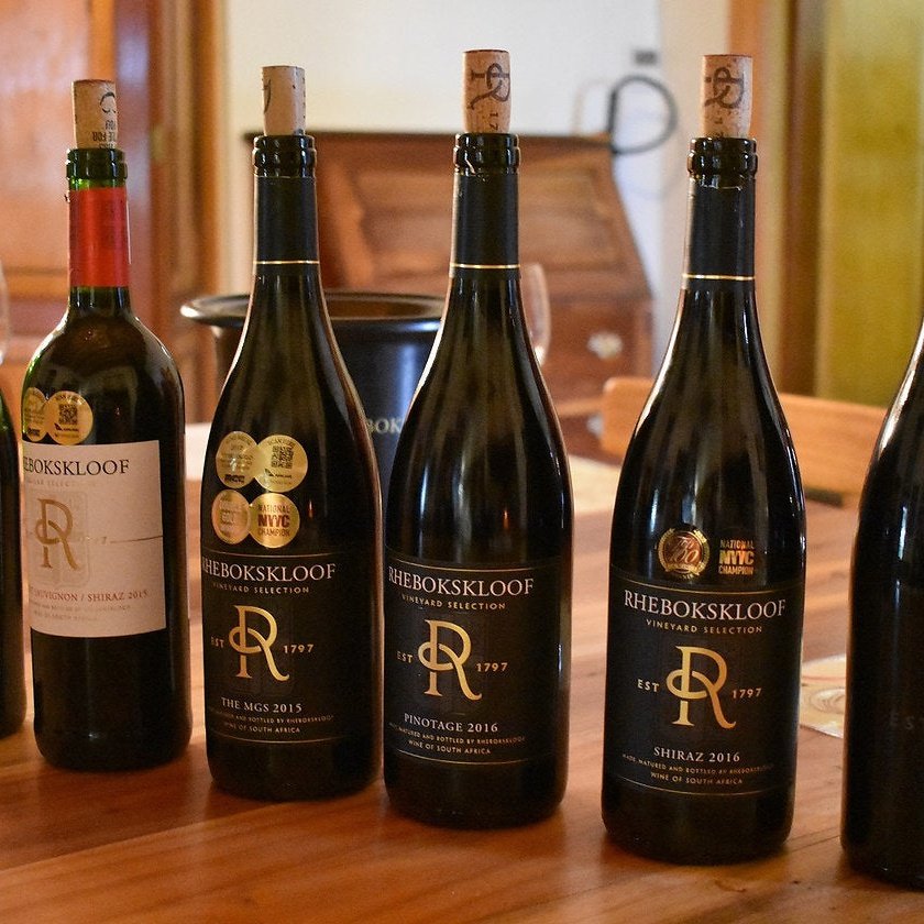 FRANSCHHOEK & STELLENBOSCH AND PAARL EXCURSÃO DE VINHOS