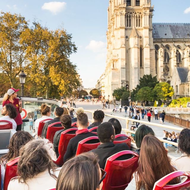 AVENTURA A DISNEYLANDIA - PARIS