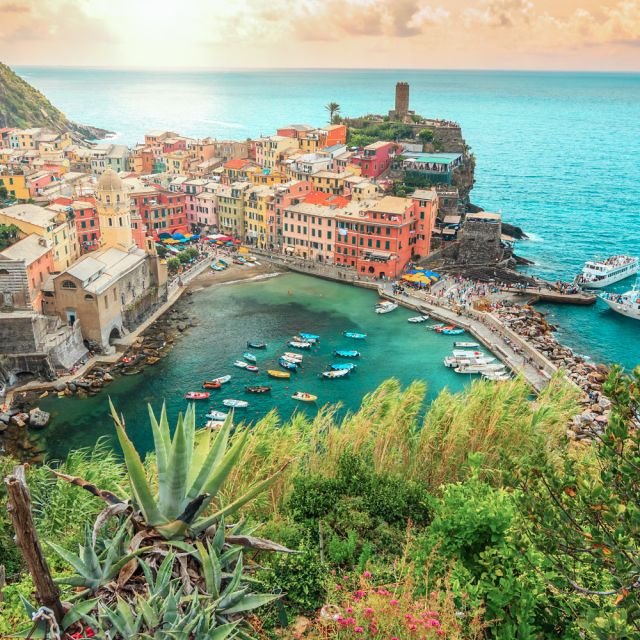 Milão: viagem guiada de um dia inteiro a Cinque Terre com cruzeiro