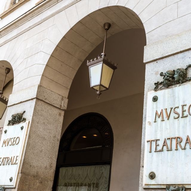 Milão: passeio pelo Teatro La Scala e pelo Museu com bilhetes de entrada