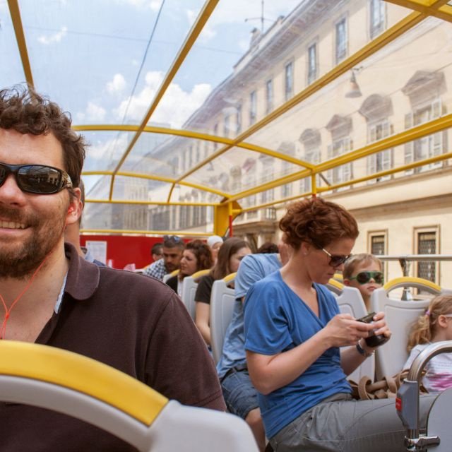 Milão: Bilhete de 1 Dia para Ônibus Hop-On Hop-Off