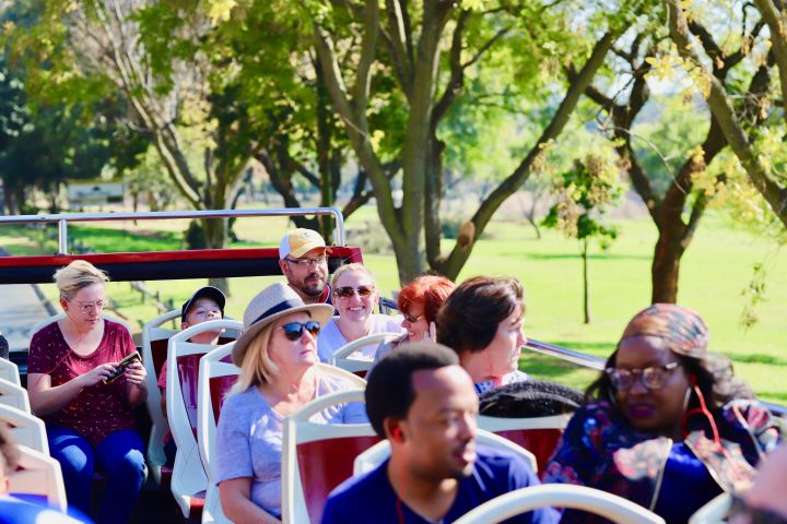 1-Day Bus + Soweto tour