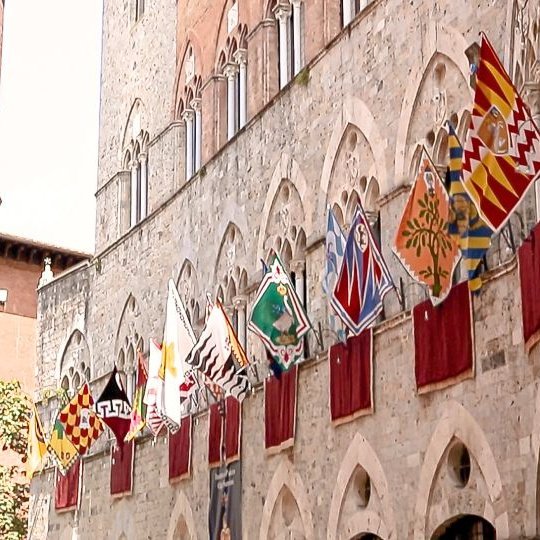 Florença: Siena, San Gimignano e Chianti c/ Degustação Vinhos e Almoço