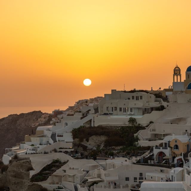 Santorini: Cruzeiro Ilhas Vulcânicas e Visita Fontes Termais