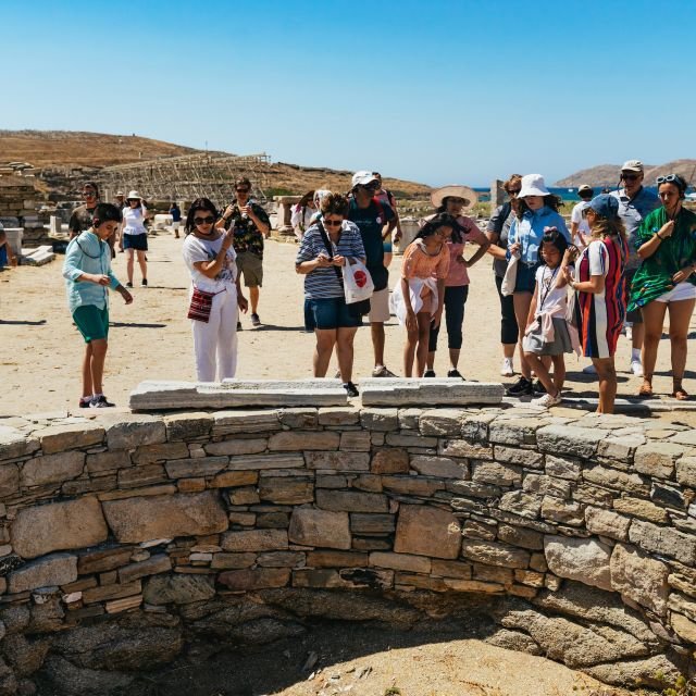 Mykonos: Excursão Guiada a Delos com Ingresso Sem Fila