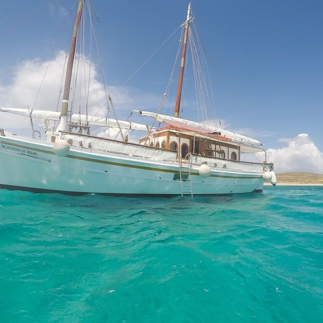 MYKONOS: Passeio de Barco de Meio Dia Ilhas Delos e Rinia