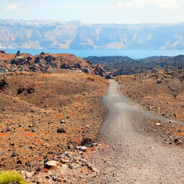 Santorini: cruzeiro com jantar ao pôr do sol no vulcão e nas fontes termais