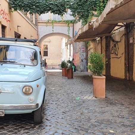 Roma: Aluguel Fiat 500 Classic de dia inteiro