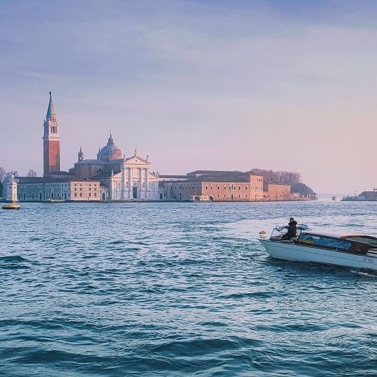 Roma: viagem de ônibus guiada de dia inteiro em Veneza
