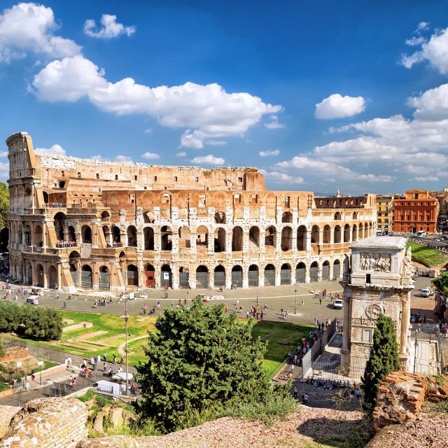 Roma: Excursão turística autoguiada pela Vespa