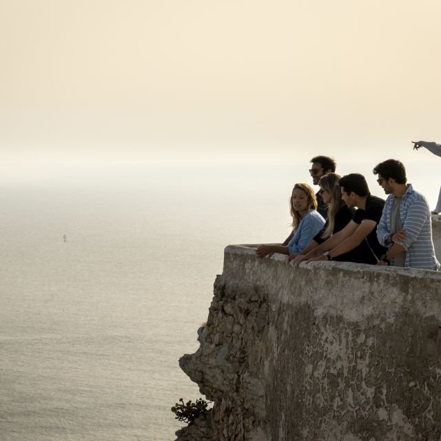 De Lisboa: Viagem de um dia ao Porto, Óbidos e Nazaré