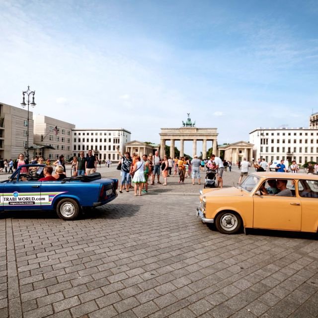 Berlim: Passeio de Trabant por 75 Minutos