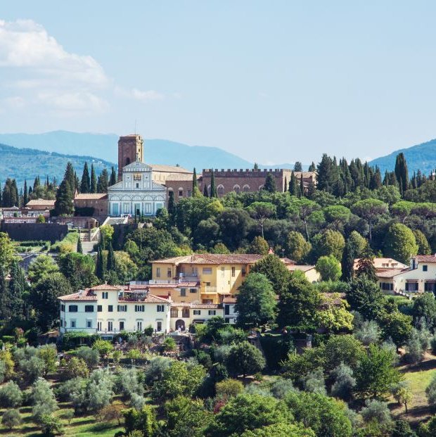 Florença: Aluguel de E-Vespa com Tour e Degustação de Smartphone